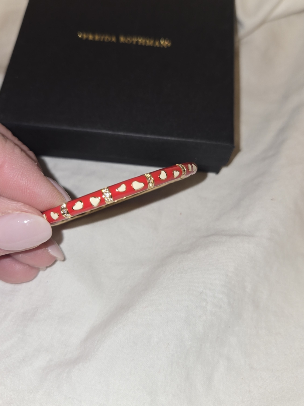 Freida Rithman Red Enamel Gold-Tone Bangle Bracelet With Hearts Size 6 inch - Picture 2 of 4